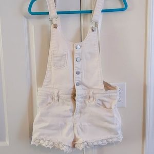 🤸🏽‍♂️▫️Forever 21 White Overall Shorts